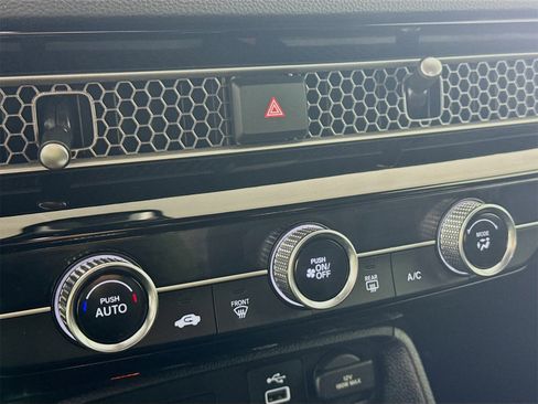 Used 2024 Honda Civic Sport image 13