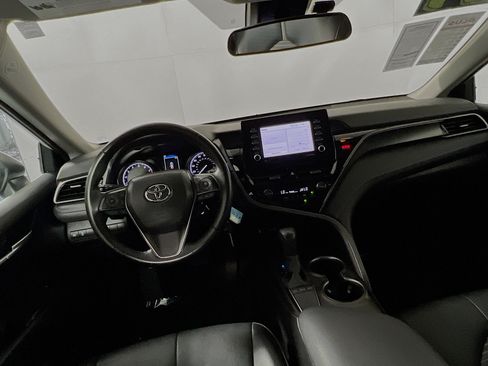 Used 2024 Toyota Camry SE FWD image 30