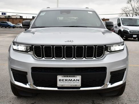 New 2026 Jeep Grand Cherokee L 4WD image 2