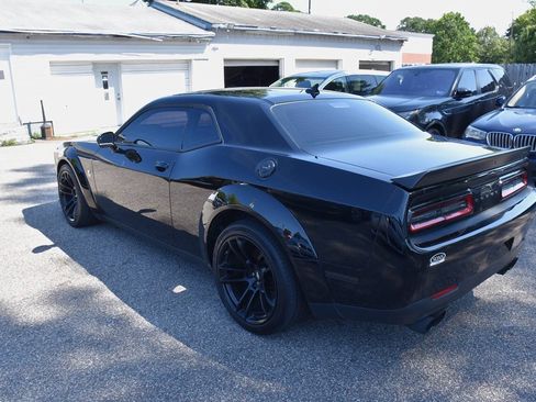 Used 2023 Dodge Challenger R/T Scat Pack RWD image 3
