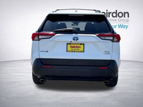 Used 2024 Toyota RAV4 XLE AWD/4WD image 7