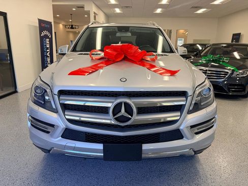 Used 2015 Mercedes-Benz GL 450 4MATIC image 12