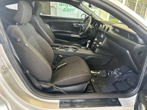 Used 2015 Ford Mustang Coupe w/ Equipment Group 051A RWD image 21