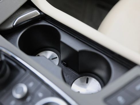 Used 2024 Cadillac XT6 Premium Luxury image 36