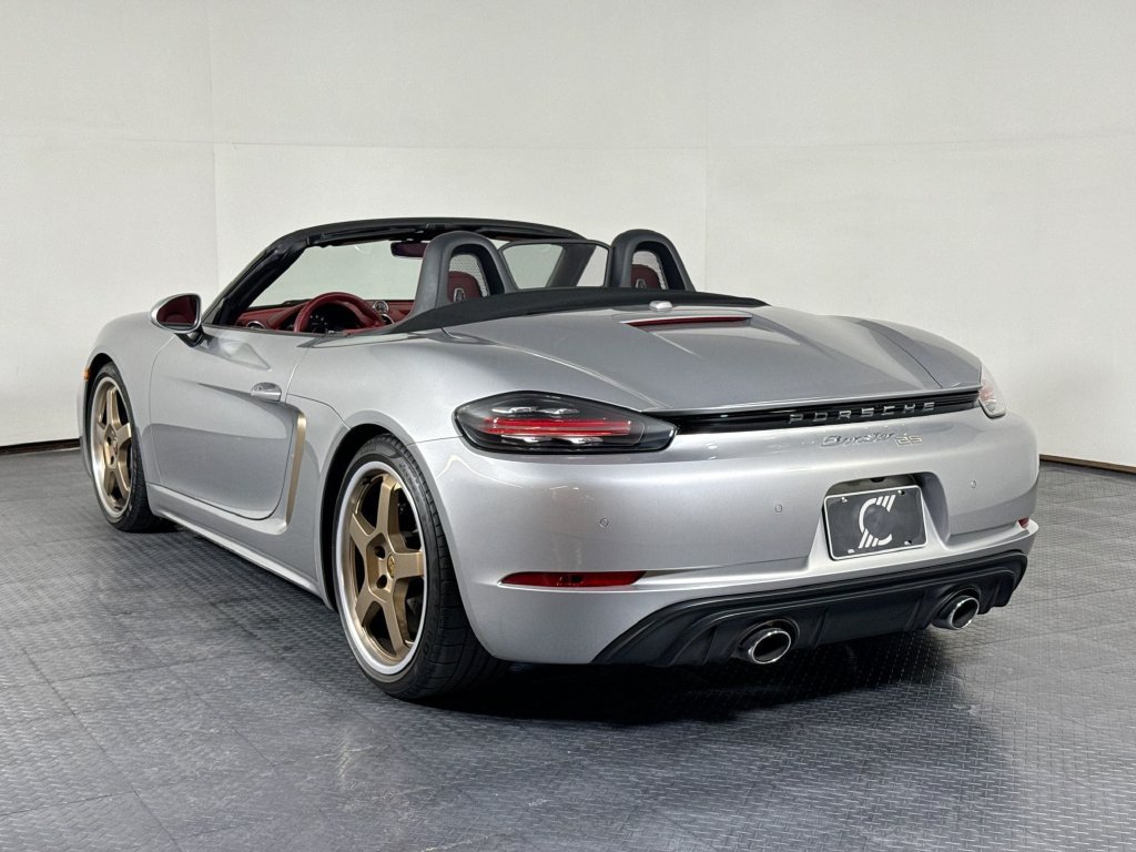 Used 2022 Porsche 718 Boxster RWD image 3