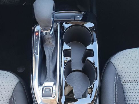 New 2026 Chevrolet Trax LT w/ Sunroof Package image 27