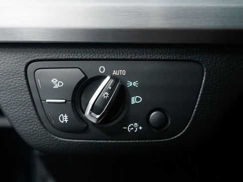 Used 2019 Audi SQ5 Premium Plus w/ Premium Plus Package image 22