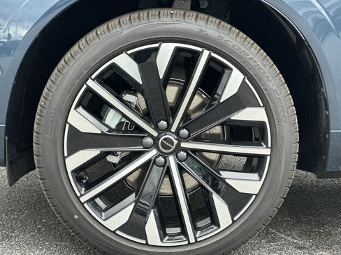 New 2026 Volvo XC60 B5 Ultra w/ Protection Package Premier image 25