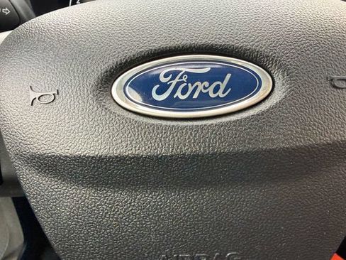Used 2022 Ford Maverick XLT FWD image 5