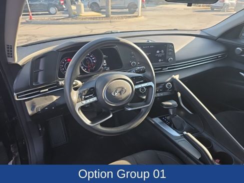 Used 2021 Hyundai Elantra SEL w/ Cargo Package FWD image 10