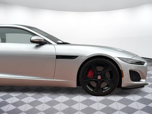 Used 2023 Jaguar F-TYPE Coupe RWD image 31