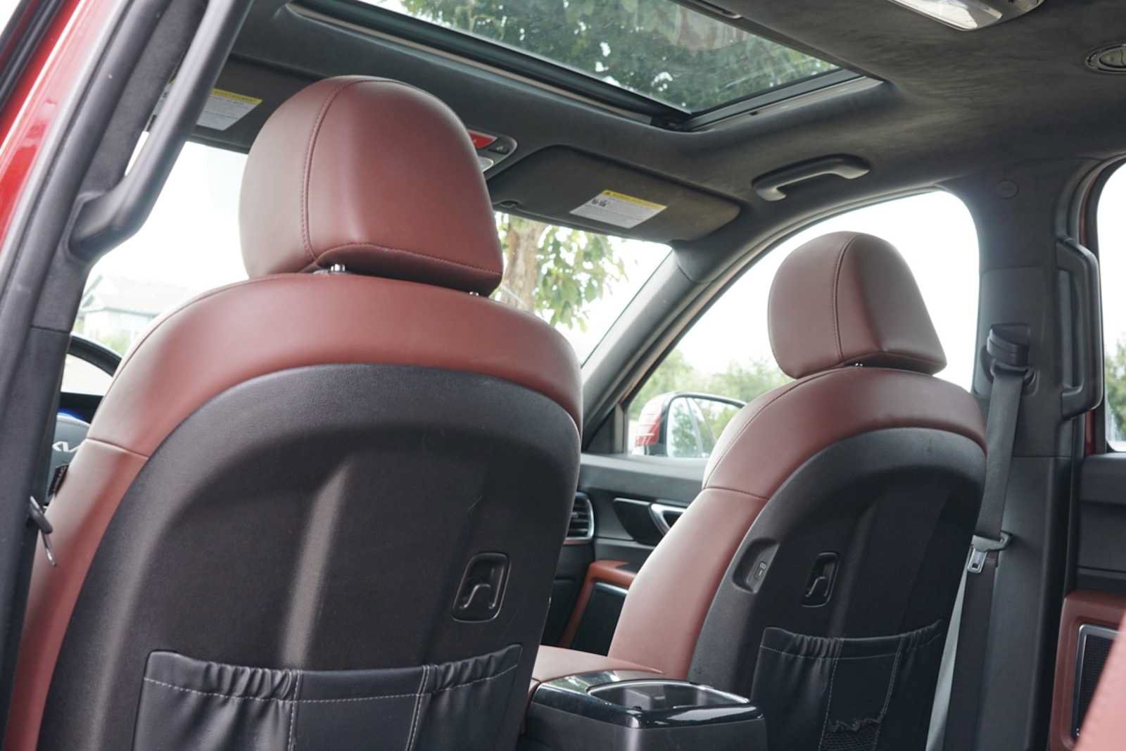 Certified 2023 Kia Telluride SX Prestige AWD/4WD image 18