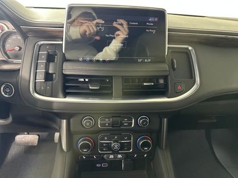 Used 2021 Chevrolet Tahoe LT w/ LT Signature Package image 21