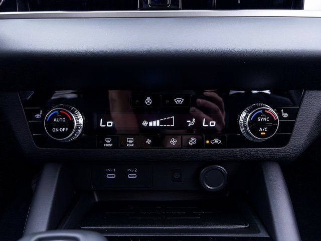 Used 2026 Mitsubishi Outlander SE AWD/4WD image 16