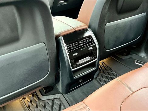 Used 2023 BMW X5 xDrive40i w/ Premium Package image 33