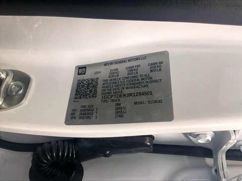 Used 2024 Chevrolet Colorado Z71 w/ Z71 Convenience Package 2 image 34