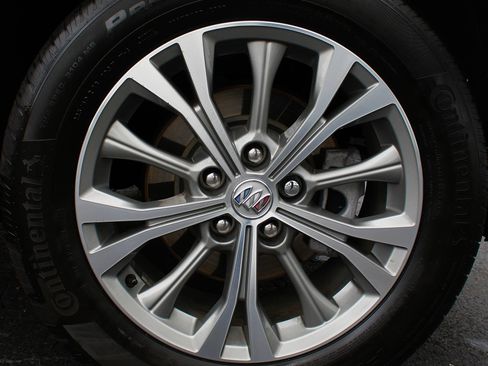 Used 2022 Buick Envision Preferred image 11