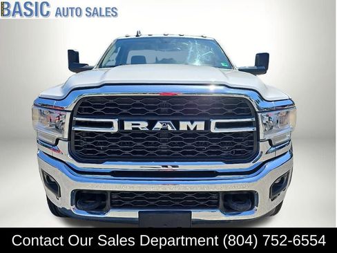 Used 2019 RAM 5500 Tradesman image 3