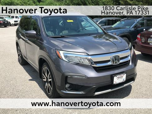 Used 2021 Honda Pilot Touring image 1