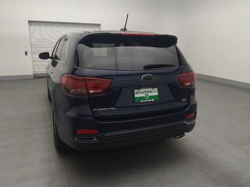 Used 2019 Kia Sorento FWD image 6