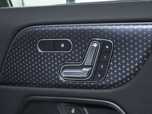 Certified 2025 Mercedes-Benz GLA 250 4MATIC image 27