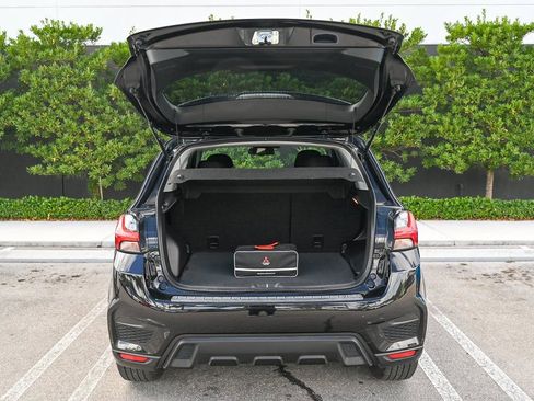 Used 2022 Mitsubishi Outlander Sport ES image 9