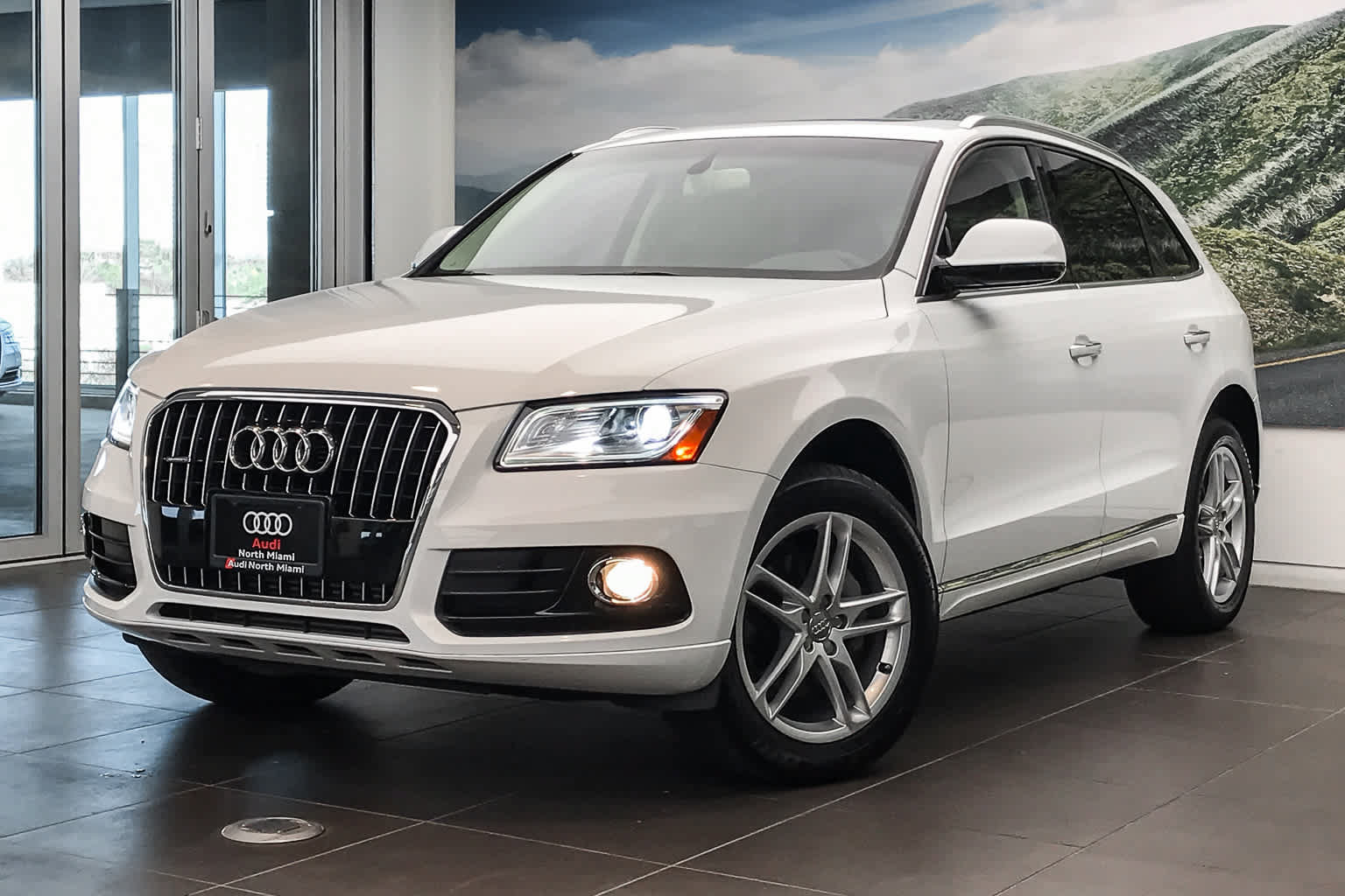 Used 2016 Audi Q5 2.0T Premium AWD/4WD image 13