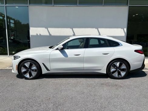 Used 2024 BMW i4 eDrive40 w/ Convenience Package RWD image 2