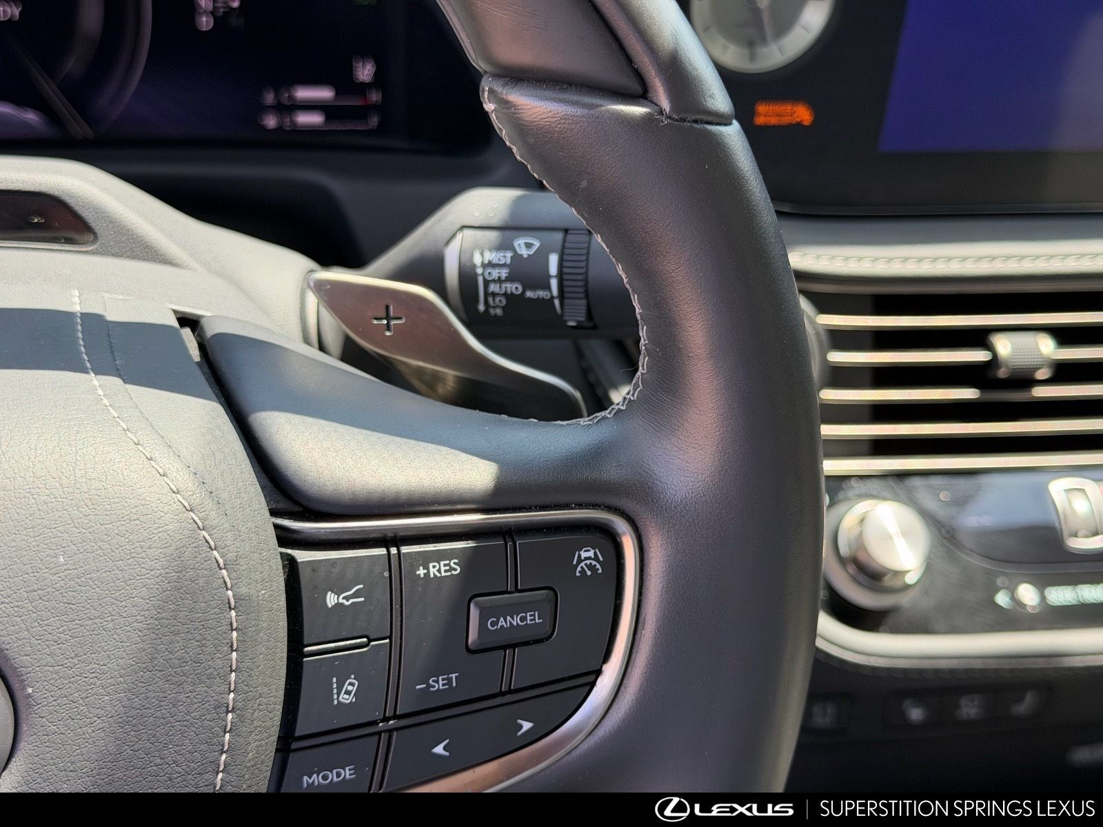 Certified 2023 Lexus LS 500h AWD w/ Luxury Package image 15
