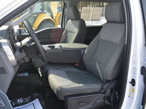 Used 2023 Ford F150 XLT w/ Trailer Tow Package image 9