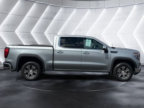 Certified 2025 GMC Sierra 1500 SLT AWD/4WD image 6