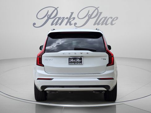New 2026 Volvo XC90 T8 Ultra w/ Protection Package Premier AWD/4WD image 4
