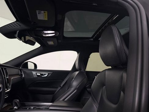 Used 2023 Volvo S60 B5 Plus w/ Climate Package AWD/4WD image 22