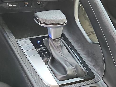Certified 2024 Hyundai Elantra SEL FWD image 16