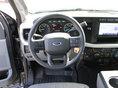 Used 2023 Ford F250 XL w/ STX Appearance Package AWD/4WD image 17