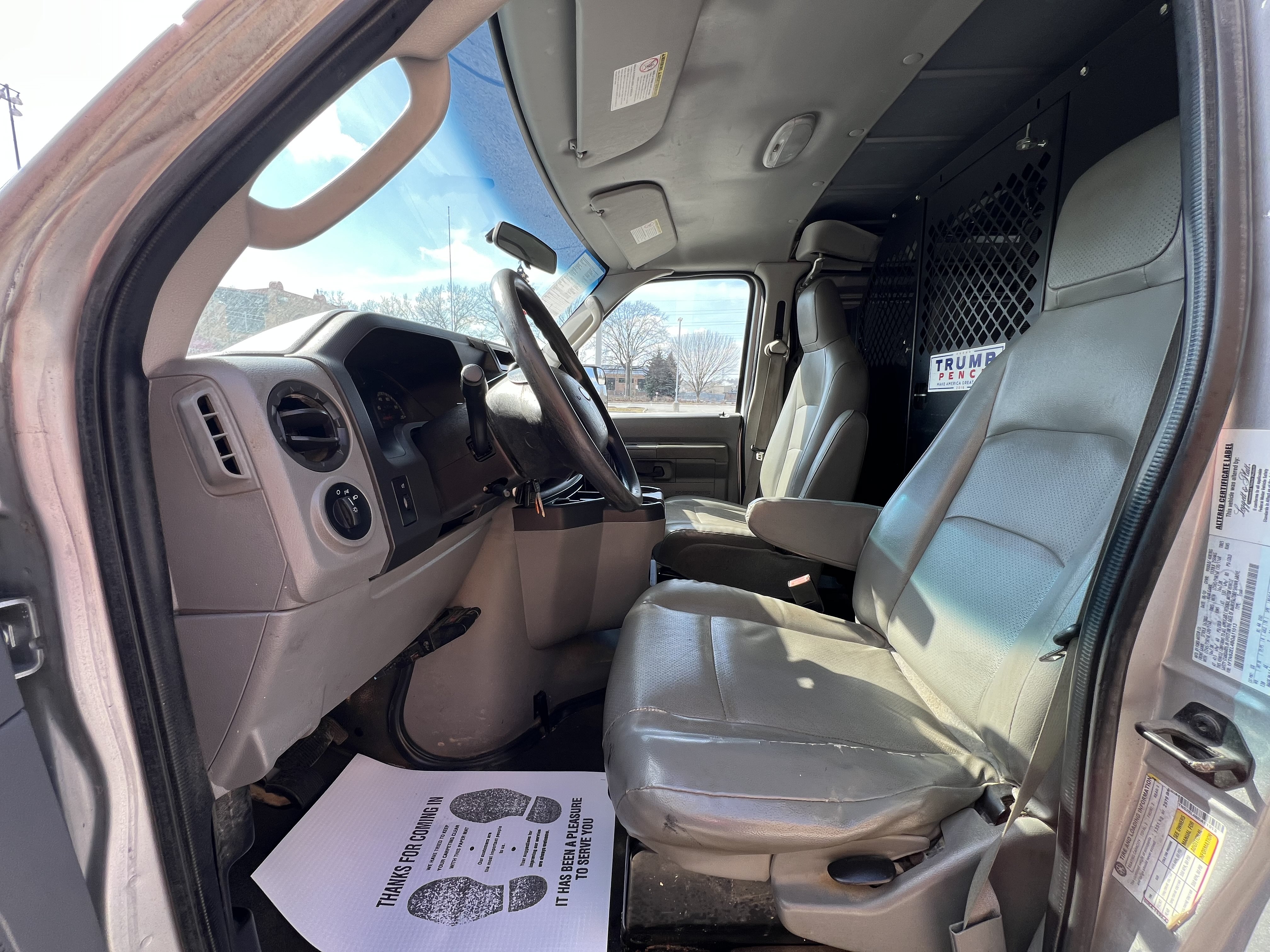 Used 2011 Ford E-250 and Econoline 250 Extended w/ Commercial Cargo Van Pkg RWD image 13