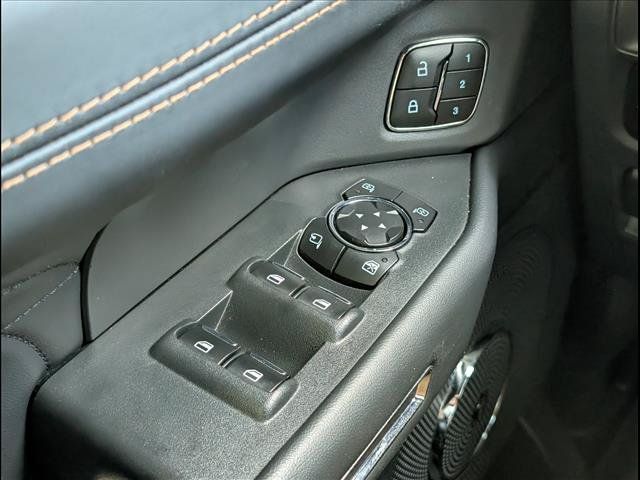 Used 2023 Ford Expedition Platinum AWD/4WD image 22