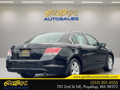 Used 2010 Honda Accord LX-P image 4