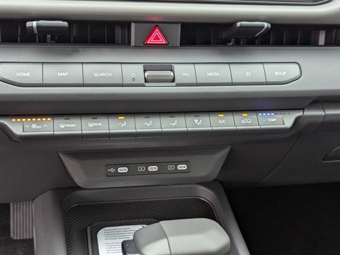 New 2027 Kia Seltos S FWD image 22