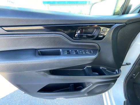 Used 2022 Honda Odyssey Touring image 29