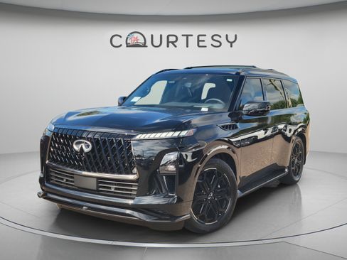 Certified 2026 INFINITI QX80 4WD w/ Sport Exterior Package image 1