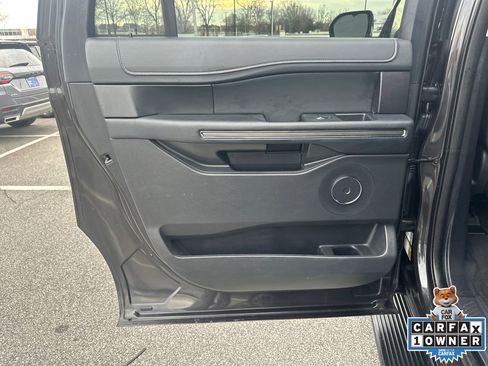 Used 2024 Ford Expedition Max XLT image 22