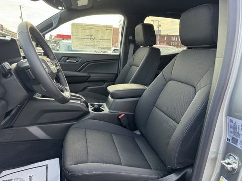 New 2026 GMC Canyon Elevation w/ Convenience Package image 11