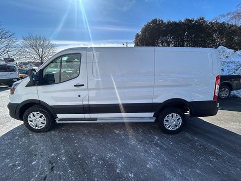 Used 2024 Ford Transit 250 Low Roof w/ Exterior Upgrade Package image 4