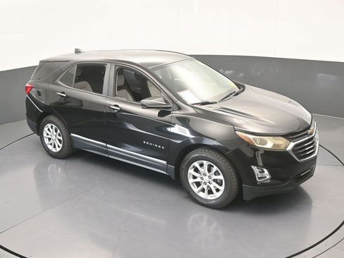 Used 2020 Chevrolet Equinox LS image 46