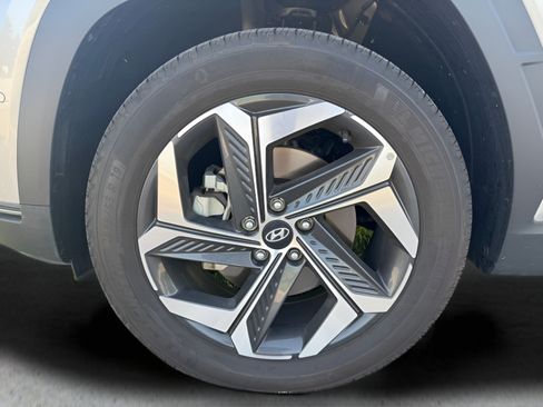 Used 2024 Hyundai Tucson Limited AWD/4WD image 15