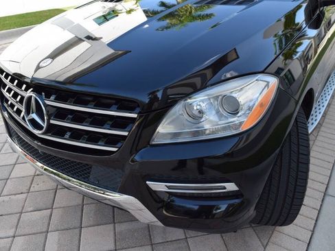 Used 2015 Mercedes-Benz ML 250 BlueTEC 4MATIC image 9