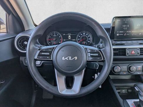 Used 2024 Kia Forte LXS FWD image 13