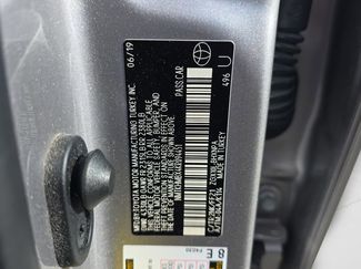 Used 2019 Toyota C-HR XLE video 1