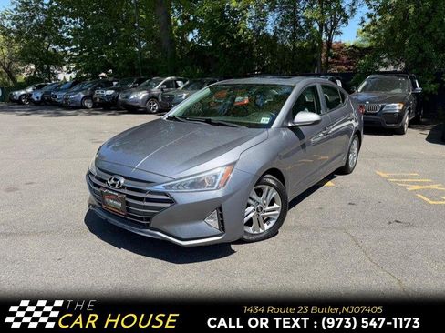 Used 2019 Hyundai Elantra Value Edition FWD image 1